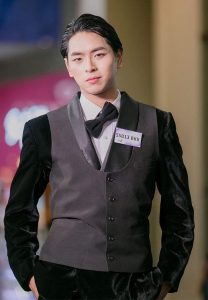 อาสี่-ธนัท-เท่