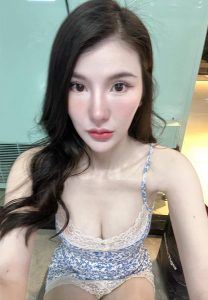 มลิษา-สว่างงาม-ฮอตมาก