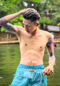 อาม-ประเสริฐ