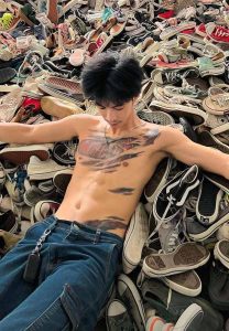 ปอม-ปาร์คเกอร์-ฮอต