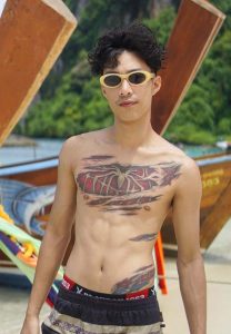 ปอม-ปาร์คเกอร์-ฮอตมาก
