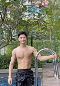 Johnson-Lau-หล่อ