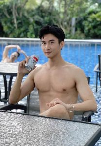 Johnson-Lau-หล่อมาก