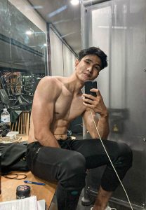 apiwatmk-หล่อมาก