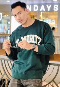 แซม-ณัฐวุฒิ