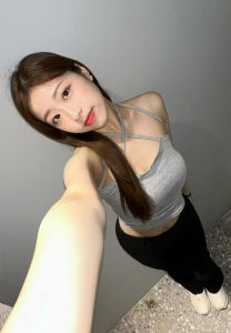 yuxyndi-สวย