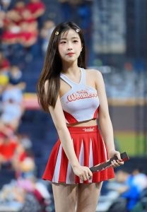 yuxyndi-ใสใส