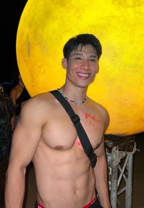 จอห์น-กฤตยศ