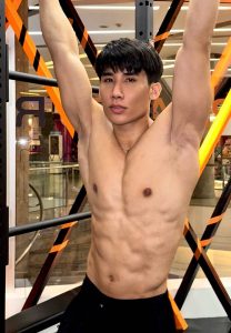จอห์น-กฤตยศ