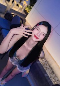 น้องลูกหว้า-ฮอต