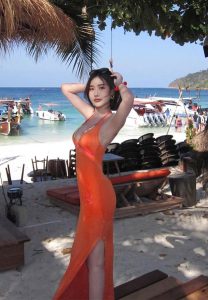 Thanyaras-Thanyanantasil-แซ่บ