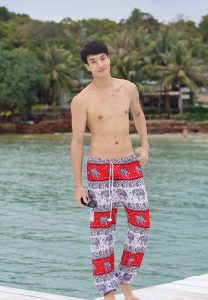 มอส-ศักดิ์สิทธิ์