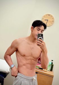 B