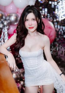 Sarika Rasantiya-003-Adorable