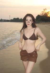 talaysinee-002-Stunning