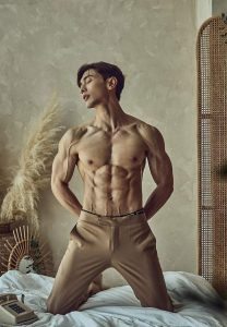 นัท ณัฏฐ์ ทิวไผ่งาม