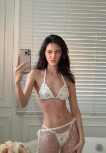 ใหม่-ดาวิกา-008-Gorgeous