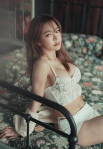 ชัญกาญจน์-จุลเสวก