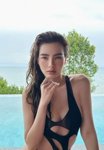 ดิว-อริสรา-009-Elegant